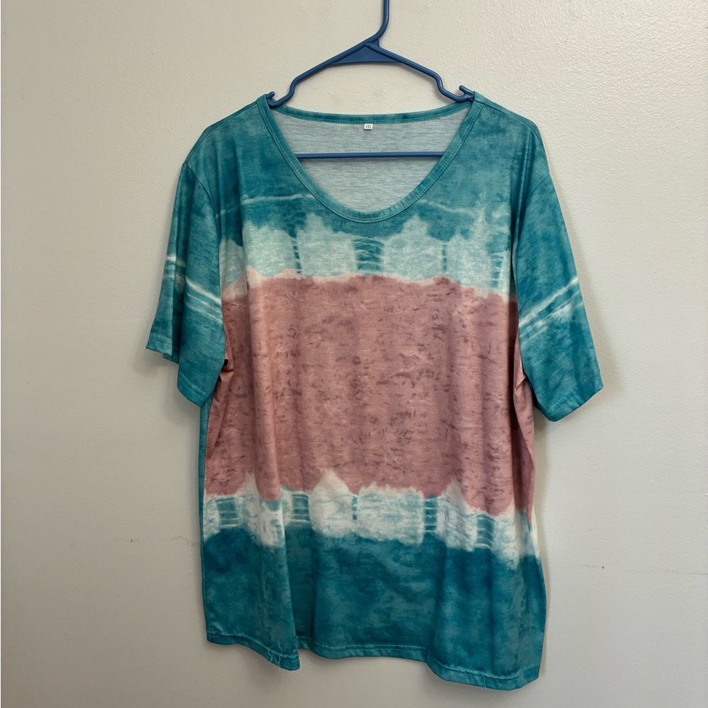 Tie-Dye Short Sleeve Top in Teal and Mauve